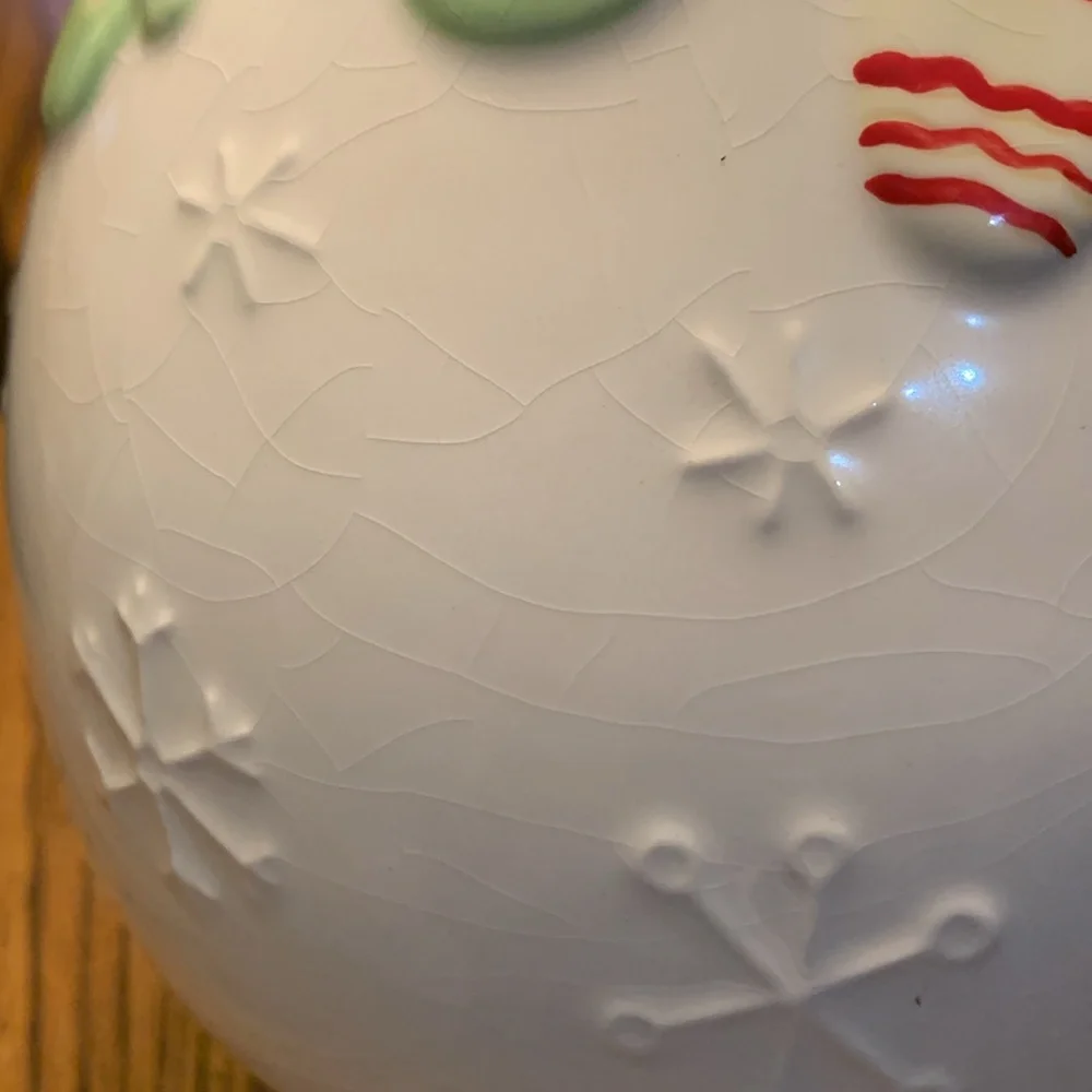 Hallmark 90's Mitten Cookie Jar, Vintage